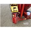 Image 19 : NEW 354 HOLLAND GRINDER/MIXER