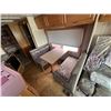 Image 15 : 1987 GMC TRIPLE E SIGNATURE 35 FT. T/A MOTORHOME