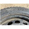 Image 11 : (4) 205/55R16 91T SUMITOMO TIRES AND RIMS