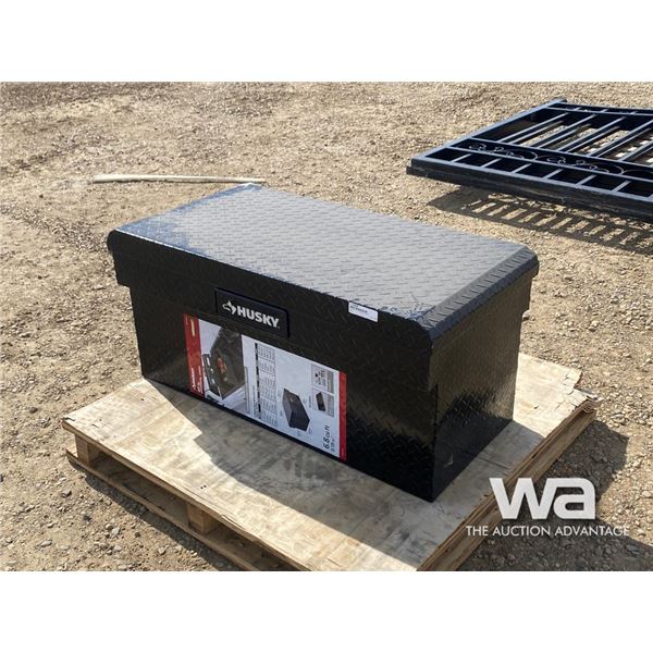 HUSKY 40 IN. UNIVERSAL CHEST
