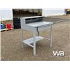 Image 2 : ULINE SHOP BENCH WITH DRAWER