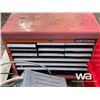 Image 8 : SHOP CABINET, WINCH, SHOP TABLE