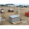 Image 4 : ALUMINUM TOOL BOX , FLOOR & TRANS. JACKS