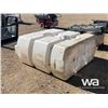 Image 1 : SQUARE WHITE POLY TANK