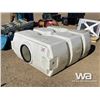 Image 2 : SQUARE WHITE POLY TANK