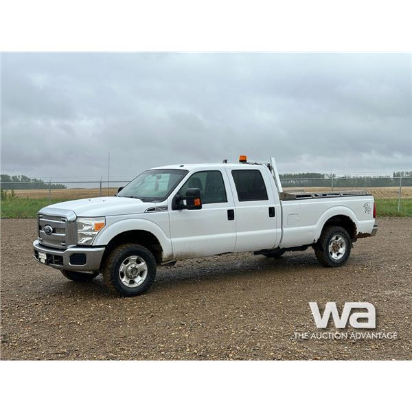 2011 FORD F250 XLT CREW CAB PICKUP