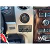 Image 18 : 2012 FORD F-150 LARIAT CREW CAB PICKUP