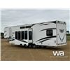 Image 4 : 2010 ENDURANCE 39 FT. TOY HAULER TRAVEL TRAILER
