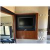 Image 18 : 2008 FORMULA 5TH WHEEL TRIDEM TOY HAULER TRAILER