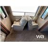 Image 12 : 2011 ELK RIDGE 37 FT. T/A 5TH WHEEL TRAVEL TRAILER