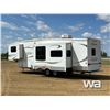 Image 4 : 2006 MONTANA MOUNTAINEER 5TH WHEEL TRAVEL TRAILER