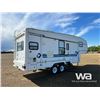 Image 3 : 2000 KOMFORT 26 FT. T/A 5TH WHEEL TRAVEL TRAILER