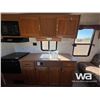 Image 23 : 1999 TRIPLE E TOPAZ 26FT. 5TH WHEEL TRAVEL TRAILER