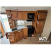 Image 8 : 2008 TRIPLE E TOPAZ 32.3 FT. T/A TRAVEL TRAILER