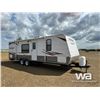 Image 2 : 2012 KEYSTONE HIDEOUT 27 FT. TRAVEL TRAILER