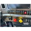 Image 17 : 2023 WESTERN STAR 49X TRI DRIVE DUMP TRUCK