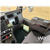 Image 10 : 2013 KENWORTH T800 T/A DAY CAB TRUCK TRACTOR