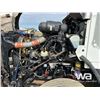 Image 24 : 2013 KENWORTH T800 T/A DAY CAB TRUCK TRACTOR