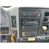 Image 17 : 2004 INTERNATIONAL DT530 T/A REEFER VAN TRUCK