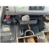 Image 16 : 2001 FREIGHTLINER FL70 S/A FLATBED TRUCK