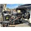 Image 19 : 2001 FREIGHTLINER FL70 S/A FLATBED TRUCK