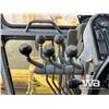 Image 11 : CHAMPION 740A SERIES IV MOTOR GRADER