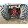 Image 24 : 1969 IHC 1456 2WD TRACTOR & FEL