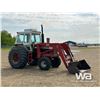 Image 2 : 1969 IHC 1456 2WD TRACTOR & FEL
