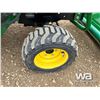 Image 21 : JOHN DEERE 1025R MFWD UTILITY TRACTOR