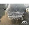 Image 5 : JOHN DEERE 1025R MFWD UTILITY TRACTOR