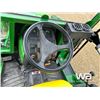 Image 7 : JOHN DEERE 1025R MFWD UTILITY TRACTOR