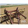 Image 13 : NEW HOLLAND SIDE DELIVERY HAY RAKE