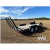 Image 3 : 2014 LOADTRAIL T/A 18 FT EQUIPMENT  TRAILER