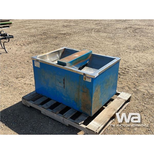 100 HEAD STOCK WATERER
