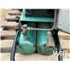 Image 9 : 8 GALLON SPEEDAIRE AIR COMPRESSOR