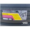 Image 9 : (4) ST235/80R16 GRIZZLY TIRES & RIMS