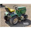 Image 3 : JOHN DEERE 314 LAWN TRACTOR