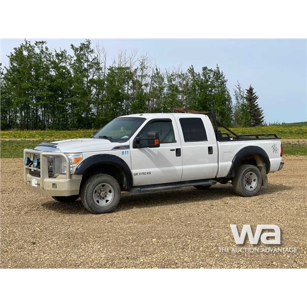 2011 FORD F250 CREW CAB PICKUP