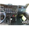 Image 8 : 2016 KENWORTH T800 TRI-DRIVE COMBO VACUUM TRUCK