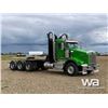 Image 2 : 2013 KENWORTH T800 TRI-DRIVE TRUCK TRACTOR