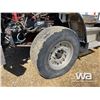 Image 17 : 2007 KENWORTH T800B TRI-DRIVE SLEEPER TRUCK