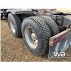 Image 21 : 2001 KENWORTH T800 T/A DAY CAB TRUCK