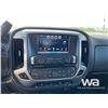 Image 8 : 2018 GMC 3500HD CREW CAB FLATBED TRUCK