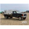 Image 2 : 1991 FORD F350 FLAT BED PICKUP