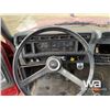 Image 9 : 1984 FORD 800 FLAT DECK TRUCK