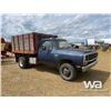 Image 2 : 1988 DODGE 350 GRAIN TRUCK