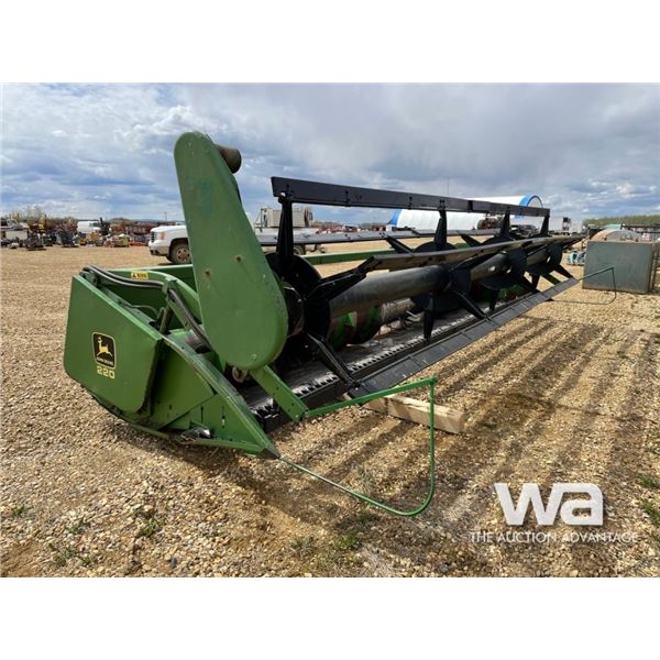 JOHN DEERE 220 20 FT. S/C GRAIN HEADER