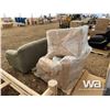 Image 4 : (UNUSED) SOFA, LOVESEAT & CHAIR SET