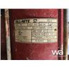 Image 7 : 2240L SQUARE FUEL TANK & PUMP