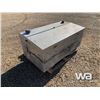Image 2 : 400L ALUMINUM FUEL TANK & TOOL BOX COMBO